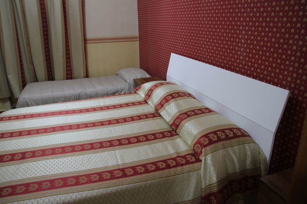 Room Elia Nápoles Exterior foto